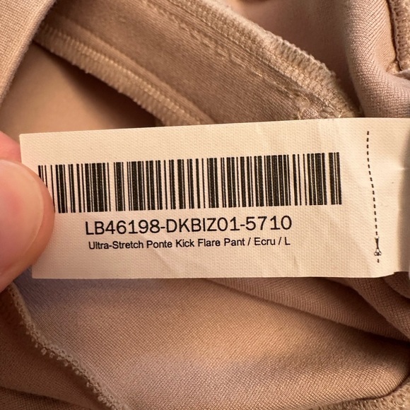 Quince Women's Ultra-Stretch Ponte Kick Flare Pants Ecru Beige Size Large - Picture 5 of 8
